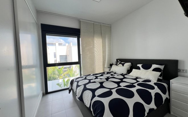 Revente - Villa -
Orihuela Costa - Villamartín-las Filipinas