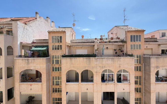 Resale - Penthouse -
Torrevieja - Playa del Cura