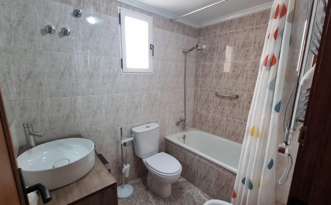 Resale - Apartment -
Torrevieja - Acequion