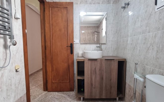 Resale - Apartment -
Torrevieja - Acequion