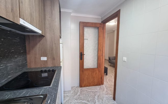 Resale - Apartment -
Torrevieja - Acequion