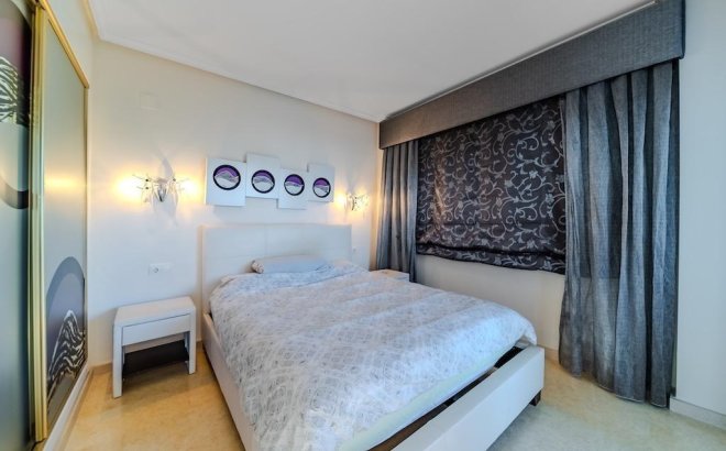 Resale - Villa -
Torrevieja - Torre La Mata