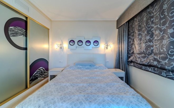 Resale - Villa -
Torrevieja - Torre La Mata