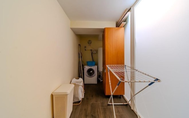 Resale - Villa -
Torrevieja - Torre La Mata