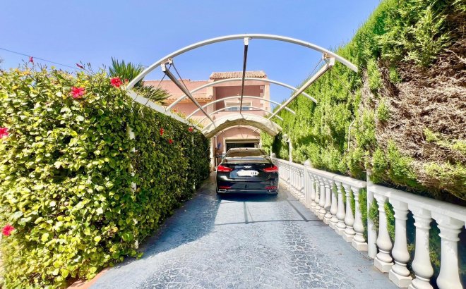 Revente - Villa -
Torrevieja - Los Balcones - Los Altos del Edén