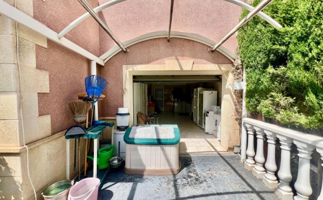 Revente - Villa -
Torrevieja - Los Balcones - Los Altos del Edén