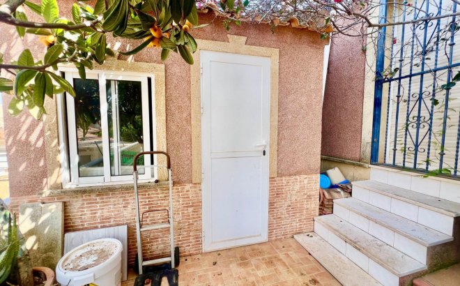 Revente - Villa -
Torrevieja - Los Balcones - Los Altos del Edén
