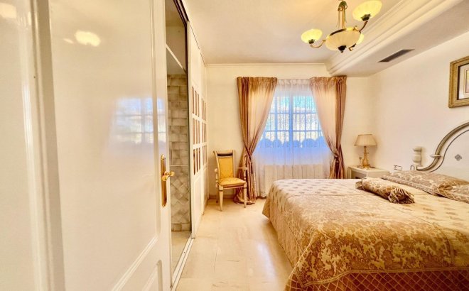 Revente - Villa -
Torrevieja - Los Balcones - Los Altos del Edén