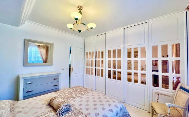 Revente - Villa -
Torrevieja - Los Balcones - Los Altos del Edén