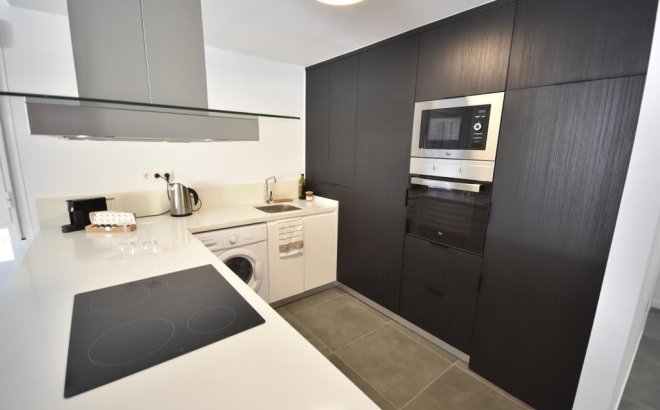 Resale - Apartment -
Orihuela Costa - Campoamor