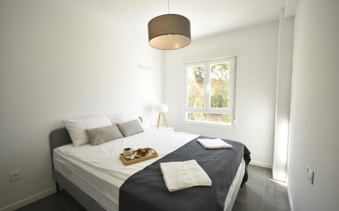 Resale - Apartment -
Orihuela Costa - Campoamor