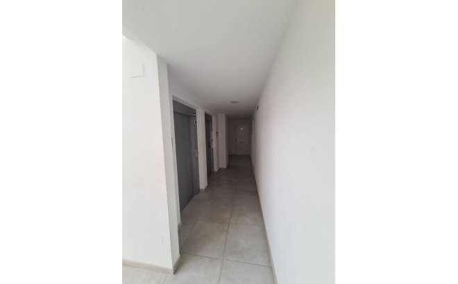 Resale - Apartment -
Orihuela Costa - Campoamor