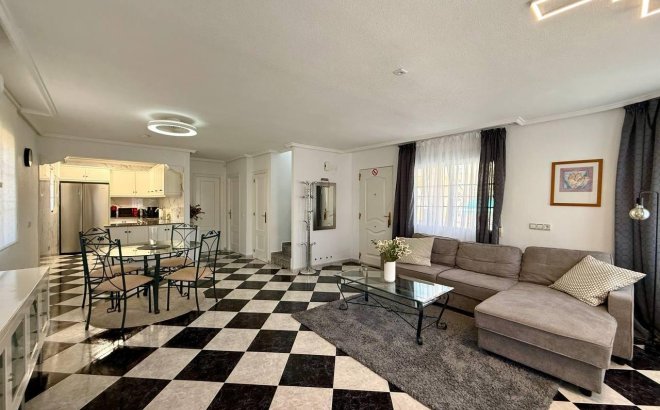 Revente - Villa -
Orihuela Costa - Playa Flamenca