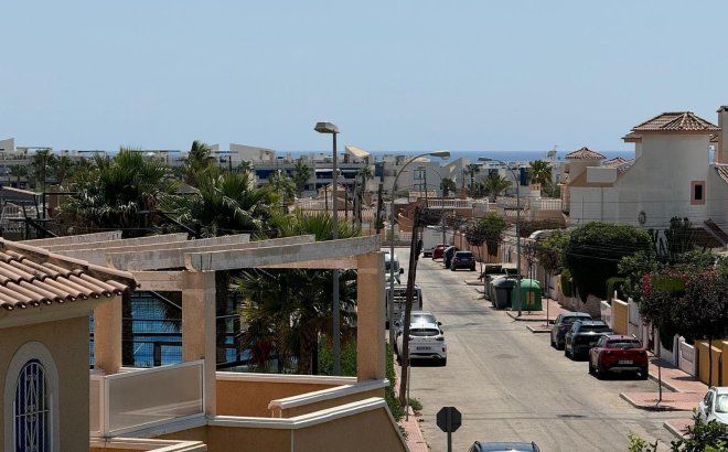Revente - Villa -
Orihuela Costa - Playa Flamenca