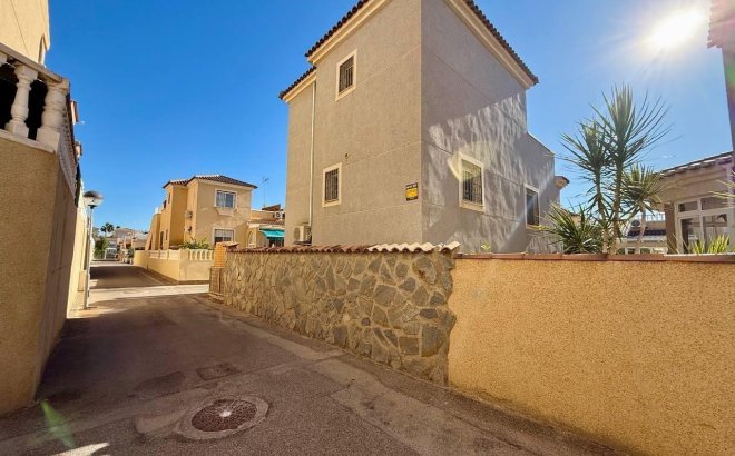 Revente - Villa -
Orihuela Costa - Playa Flamenca