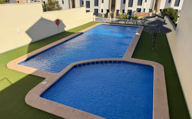 Revente - Town House -
Orihuela Costa - Los Dolses