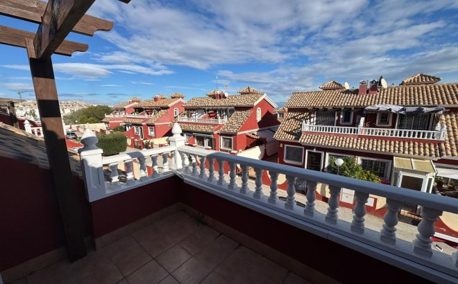 Revente - Town House -
Orihuela Costa - Los Dolses