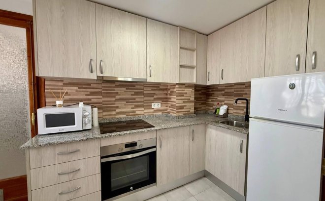 Revente - Appartement -
Torrevieja - Playa del Cura