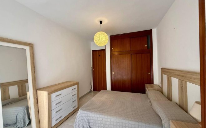 Revente - Appartement -
Torrevieja - Playa del Cura