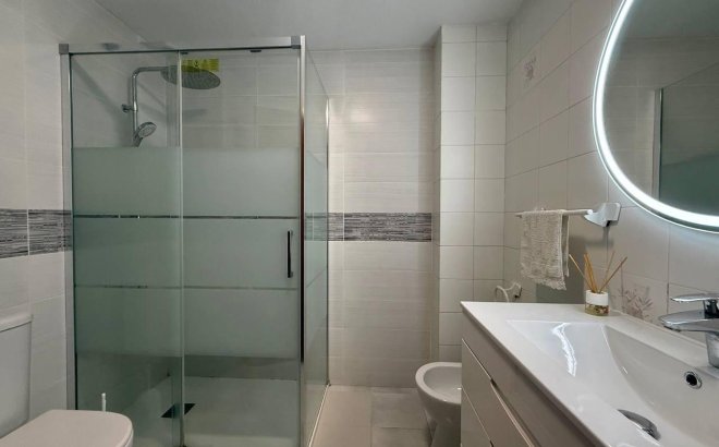 Revente - Appartement -
Torrevieja - Playa del Cura