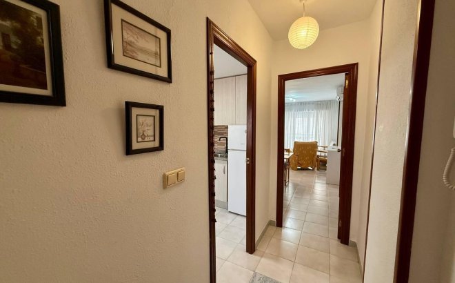 Revente - Appartement -
Torrevieja - Playa del Cura
