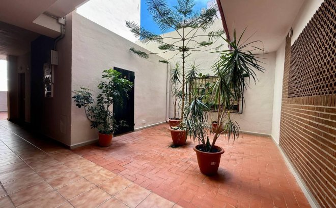 Revente - Appartement -
Torrevieja - Playa del Cura