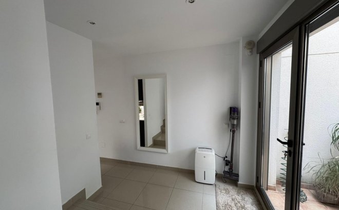Resale - Town House -
Torrevieja - Punta Prima