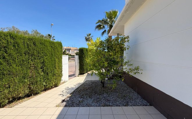 Revente - Villa -
Ciudad Quesada - Doña Pepa