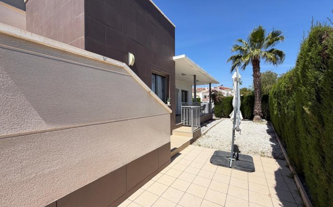 Revente - Villa -
Ciudad Quesada - Doña Pepa