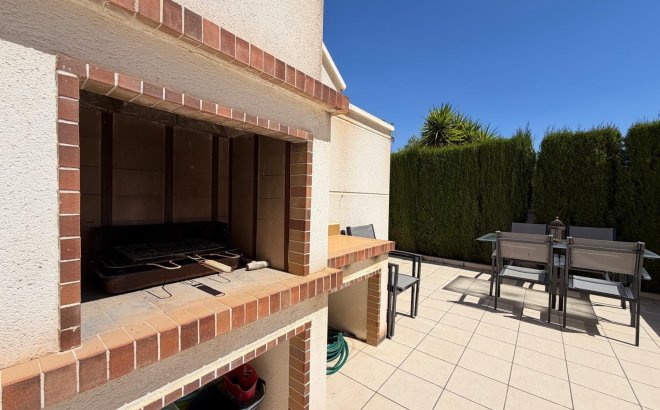 Revente - Villa -
Ciudad Quesada - Doña Pepa