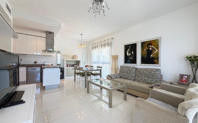 Revente - Villa -
Ciudad Quesada - Doña Pepa