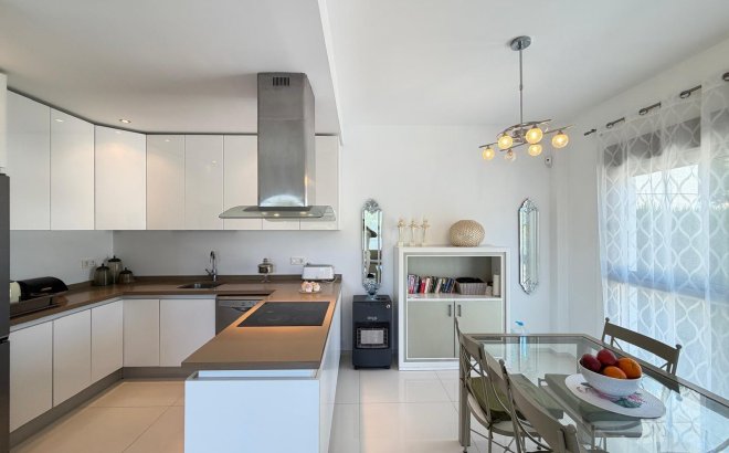 Revente - Villa -
Ciudad Quesada - Doña Pepa