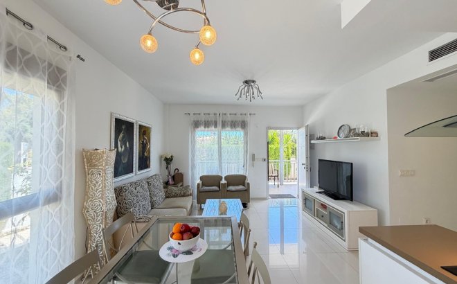 Revente - Villa -
Ciudad Quesada - Doña Pepa