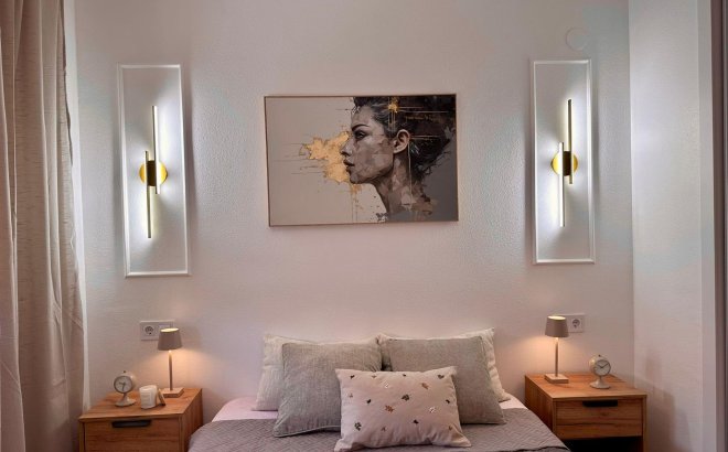 Resale - Apartment -
Torrevieja - Habaneras
