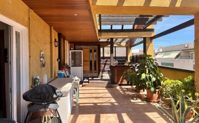 Resale - Apartment -
Torrevieja - Centro