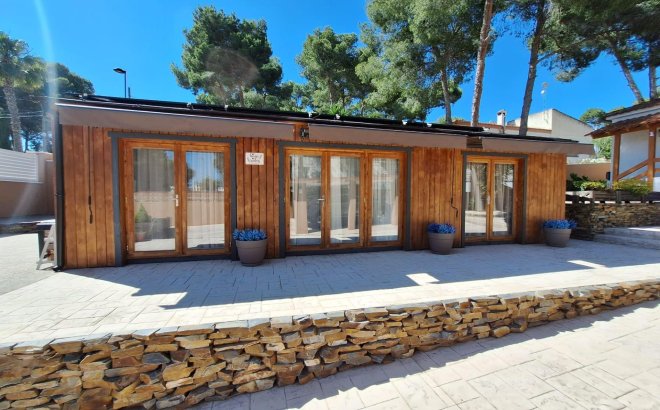 Resale - Villa -
Pilar de la Horadada - Pinar de Campoverde