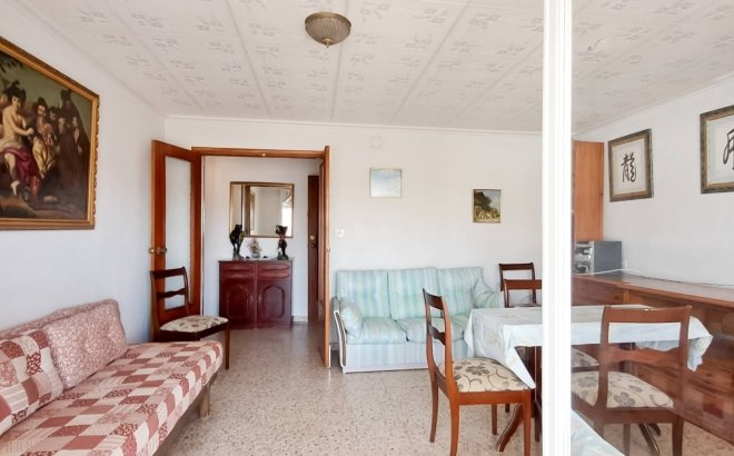 Resale - Penthouse -
Torrevieja - Playa De Los Naufragos