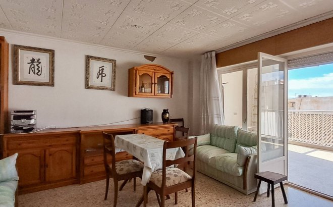 Resale - Penthouse -
Torrevieja - Playa De Los Naufragos