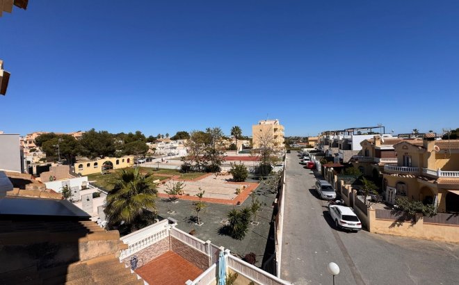 Resale - Town House -
Campoamor - Costa Blanca