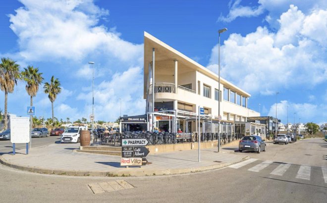 Resale - Apartment -
Vistabella Golf Entre Naranjos - Inland