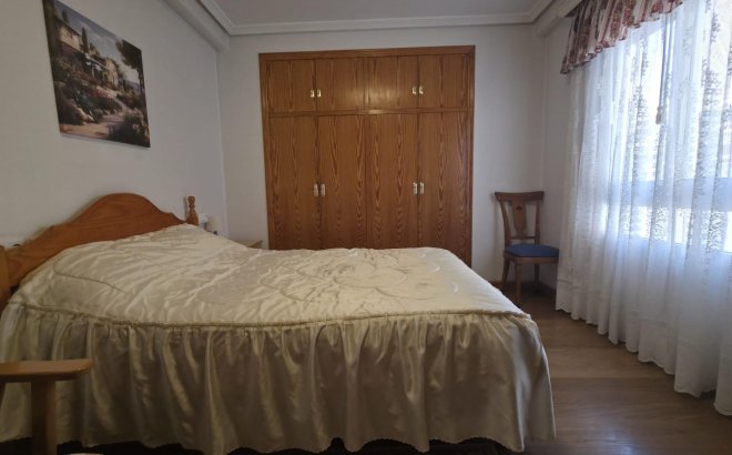 Resale - Apartment -
Torrevieja - Acequion