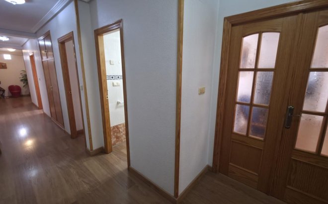 Resale - Apartment -
Torrevieja - Acequion