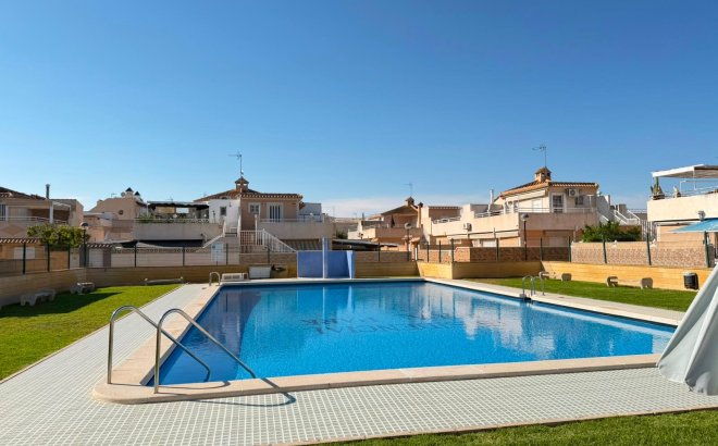 Resale - Quad House -
Torrevieja - Carrefour