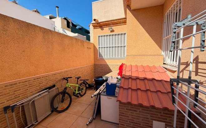 Resale - Quad House -
Torrevieja - Carrefour