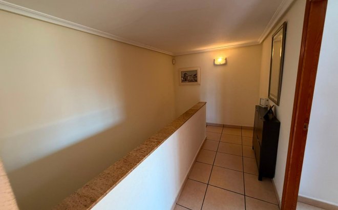Resale - Quad House -
Torrevieja - Carrefour