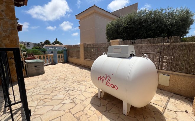 Revente - Villa -
San Fulgencio - Costa Blanca