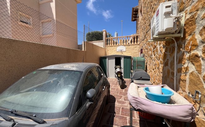 Revente - Villa -
San Fulgencio - Costa Blanca