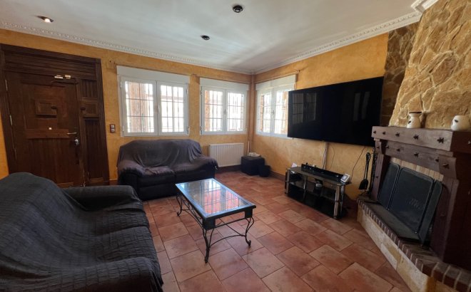 Revente - Villa -
San Fulgencio - Costa Blanca