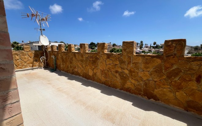 Revente - Villa -
San Fulgencio - Costa Blanca