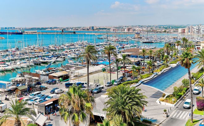 Resale - Penthouse -
Torrevieja - Costa Blanca